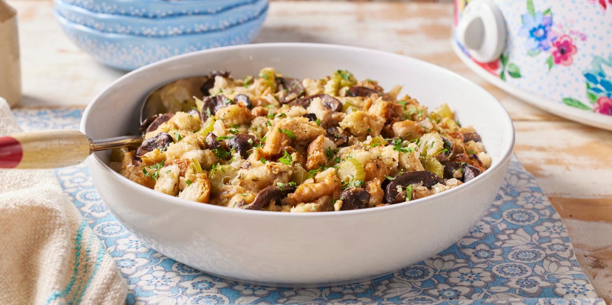 Free Up Oven Space: Easy Crock Pot Stuffing for Holidays